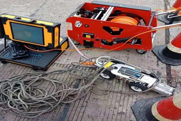 贡嘎CCTV管道检测机器人