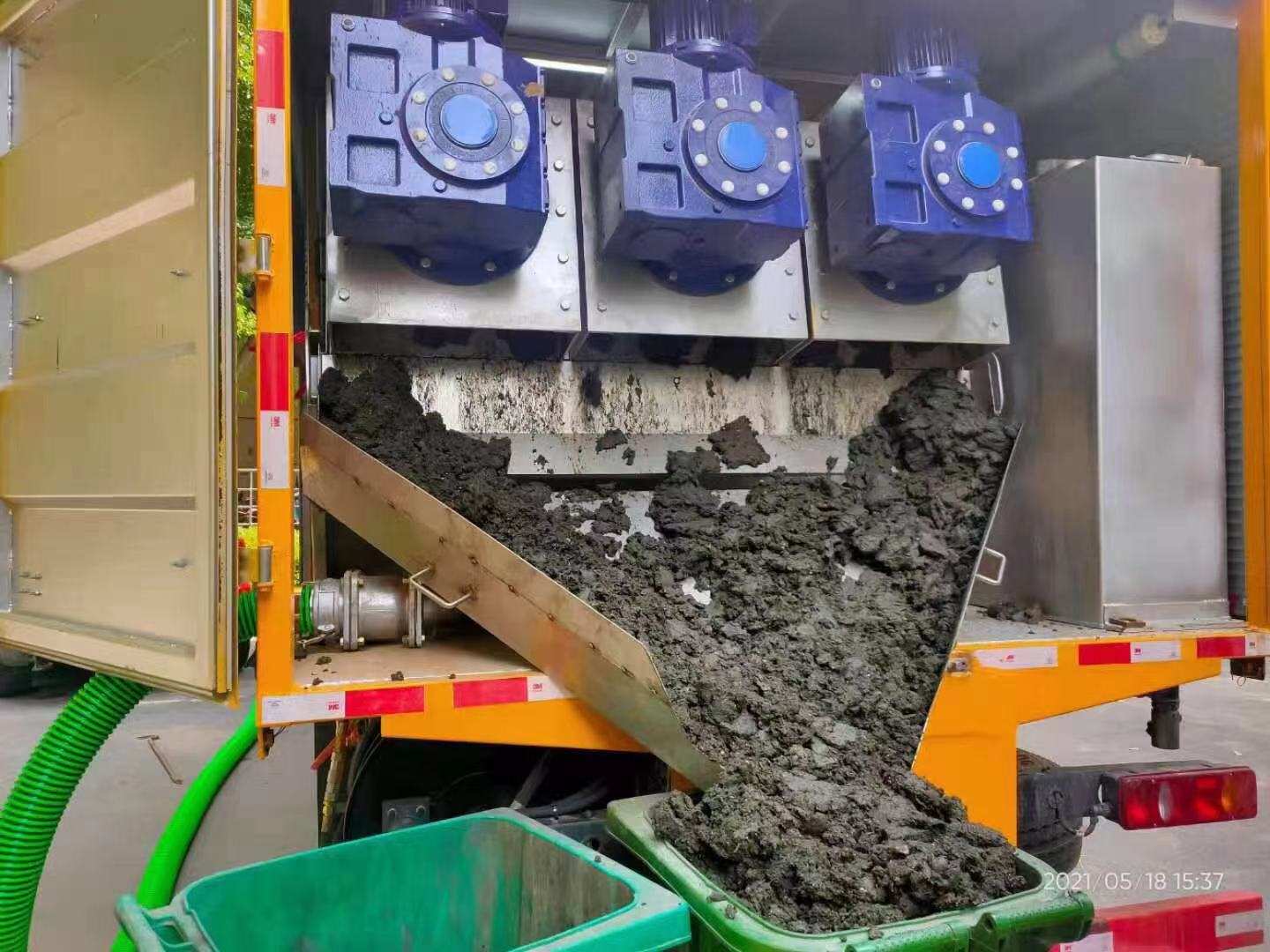 贡嘎化粪池清掏城市维护站-泥浆净化干湿分离处理